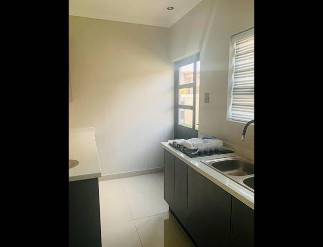 5 BEDROOM HOUSE FOR SALE IN SAVANNAH COUNTRY ESTATE